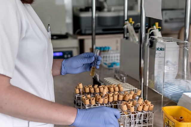 Gerenciamento de Resíduos de Clínica Veterinária Gerenciamento de Resíduos de Clínica Veterinária