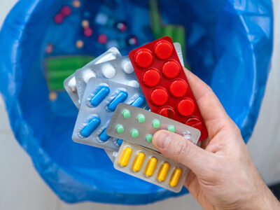 Descarte de Medicamentos Vencidos em Empresas: Quem é Responsável e Qual o Caminho Correto