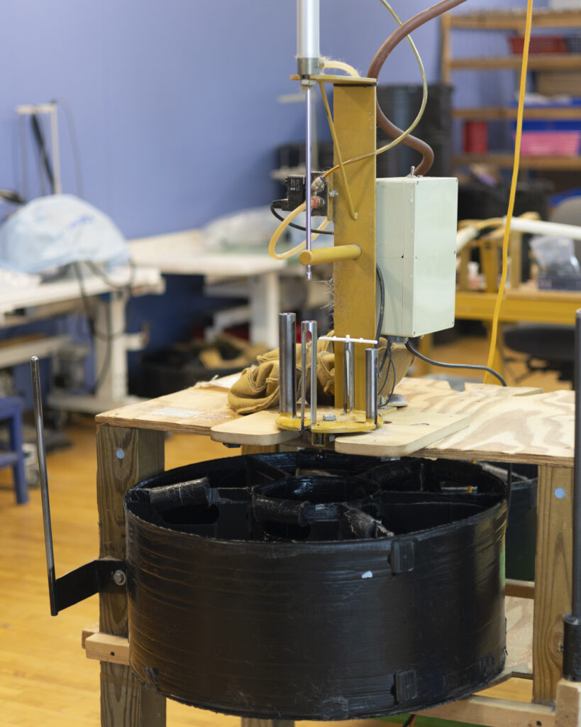 Linha de fabricacao de brinquedos de pelucia - maquinario de enchimento e montagem